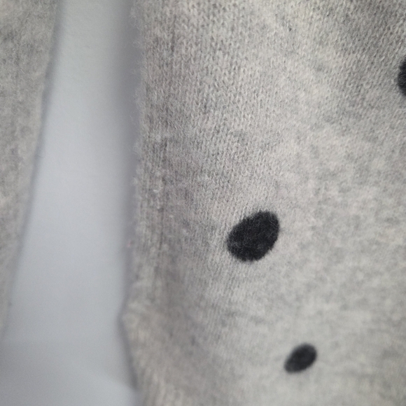 Cynthia Rowley Polka Dot 100% Cashmere Gray & Black Roundneck Sweater Medium - Picture 3 of 5